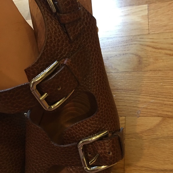 Dolce & Gabbana Wooden Heels Size 40 Never Worn - Picture 2 of 8